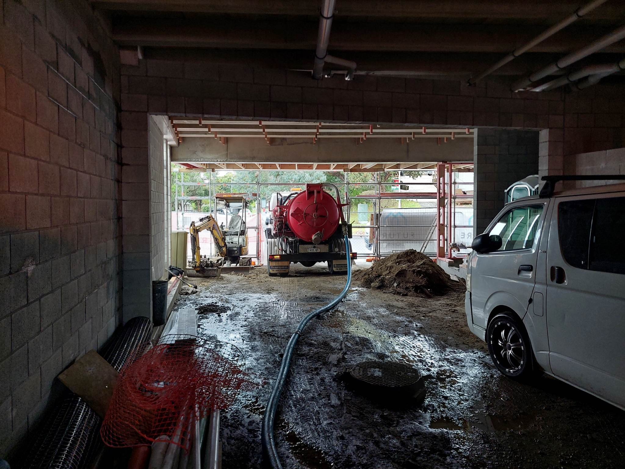 Paraparaumu Site Tight Access (4)