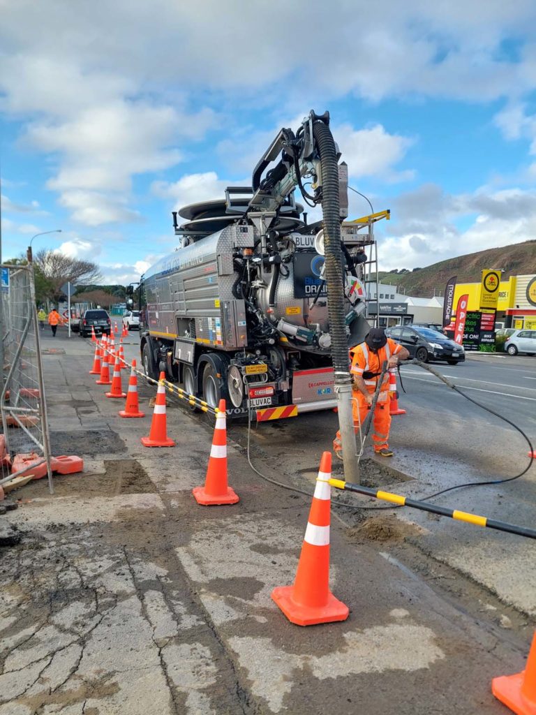 Unearth Excellence with Hydro Excavation (2)